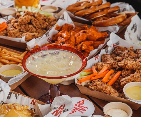 Winghaus at Gateway Winghaus at Gateway